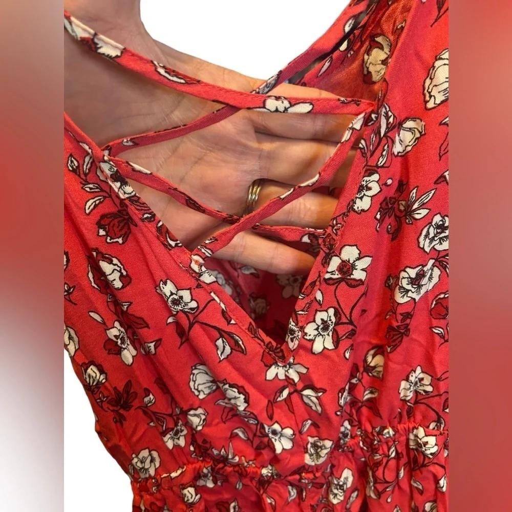H&M Divided Women’s Romper Floral Sleeveless Spaghetti Strap Size 6